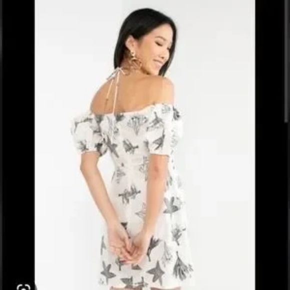 NEW Never Fully Dressed White Reef Rocco Tropical Puff Sleeve Mini Dress 12 NWT - Picture 2 of 8